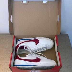 NIKE CORTEZ